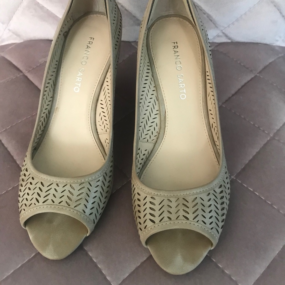 Beige leather wedge peep toe shoes Size 8.5